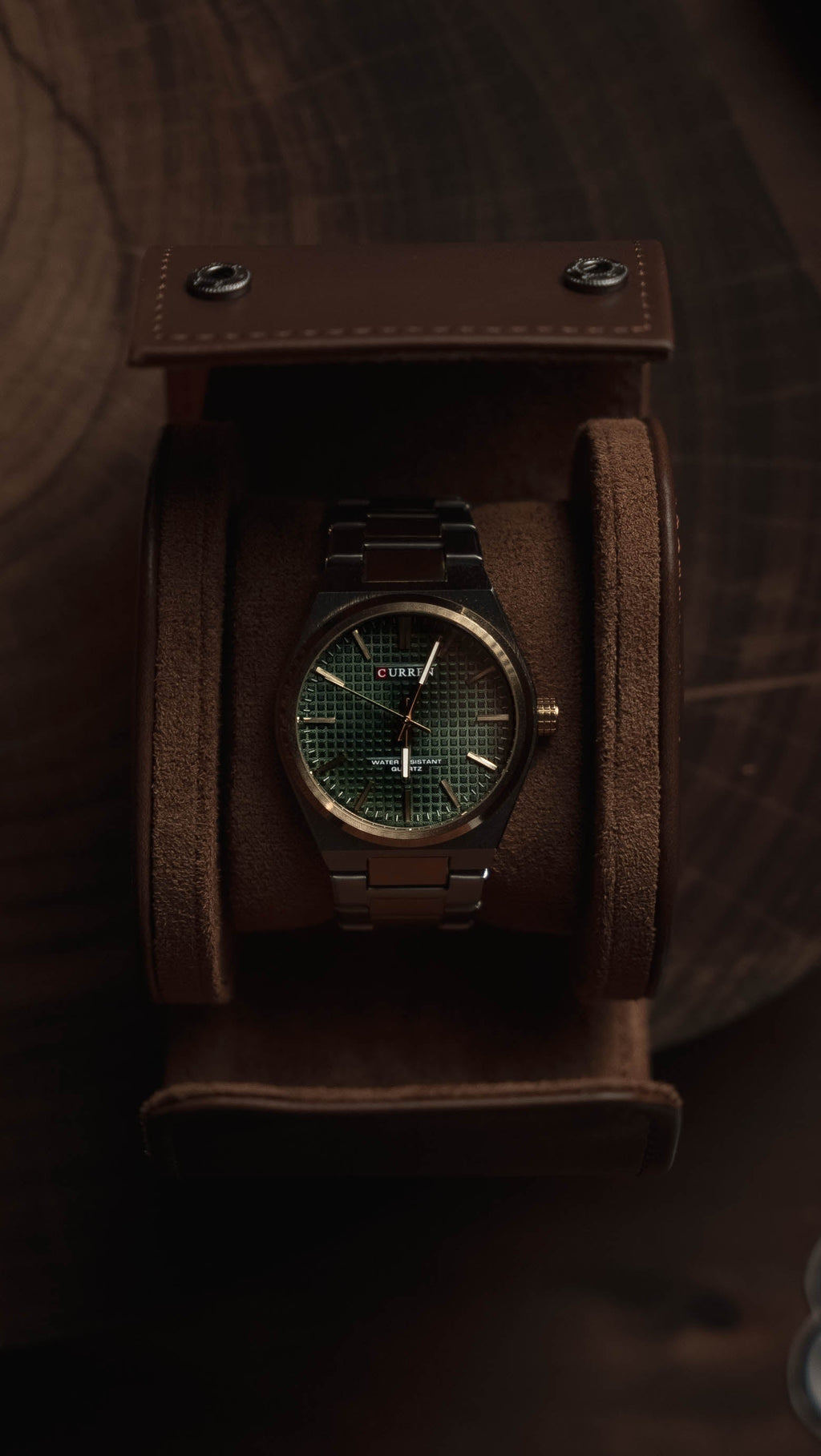 Watch Curren – photo 3